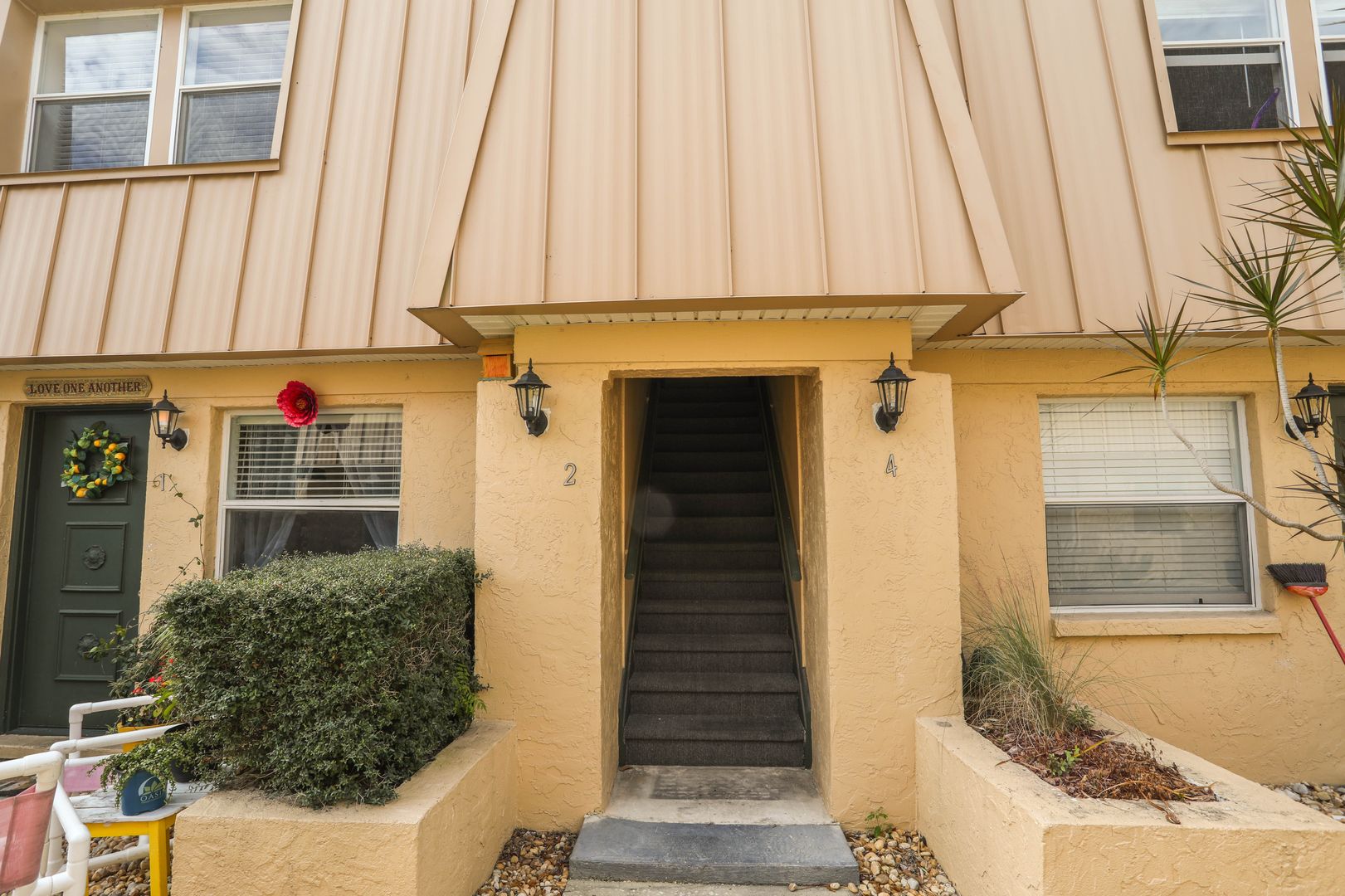 Orlando Apartment: 2605 E Central Blvd