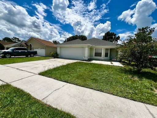 Welcome Home! Updated flooring & fresh interior paint! Move in OCTOBER! Beautiful 3X2 with attached 2 car garage! Lawn care included! Near E50!! – photo 1