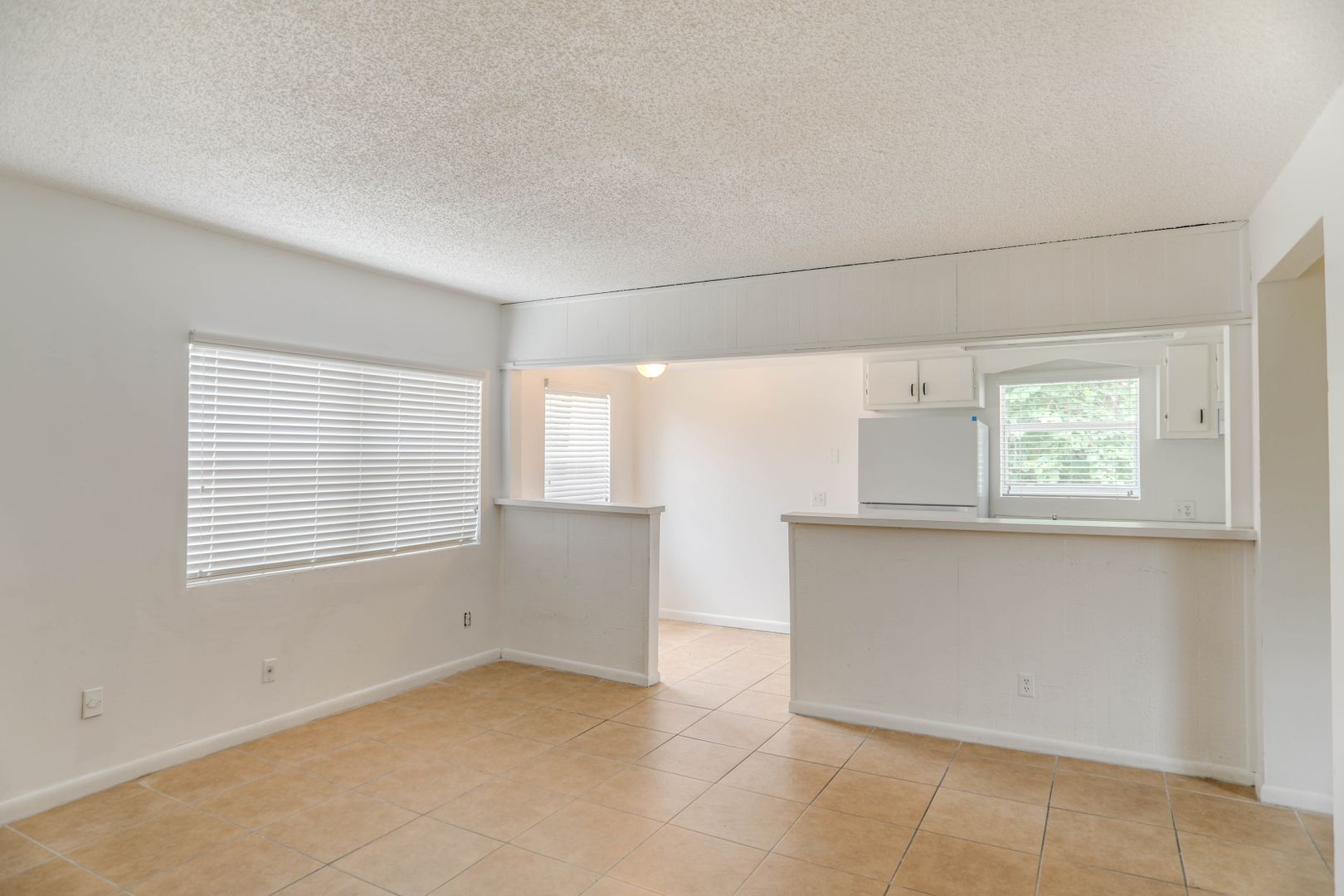 Orlando Apartment: 2605 E Central Blvd