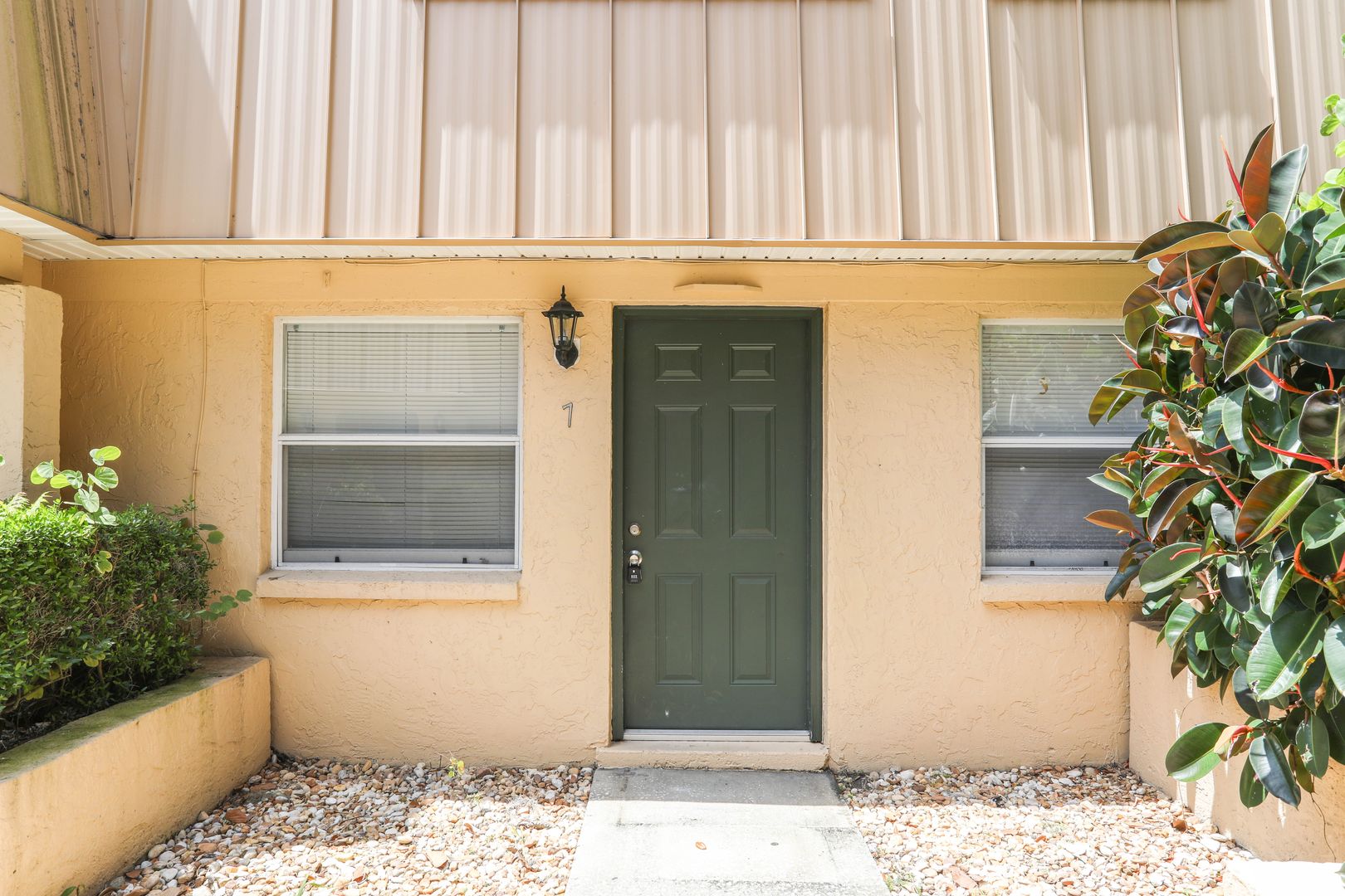 Orlando Apartment: 2605 E Central Blvd