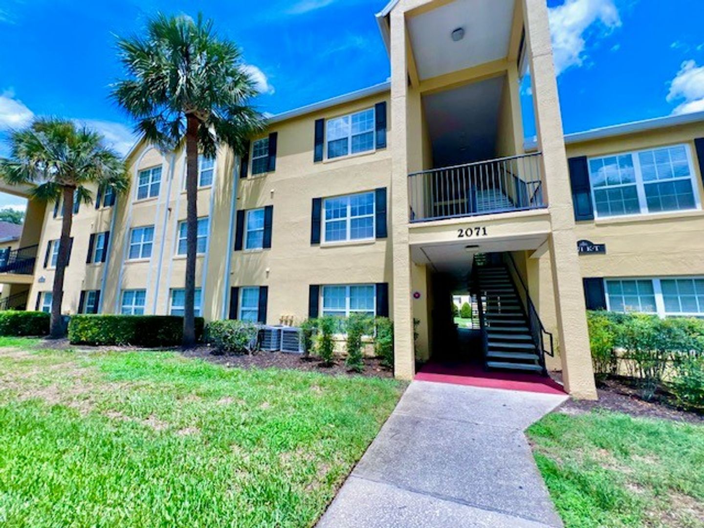 Orlando Condo: 2071 Dixie Bell Drive