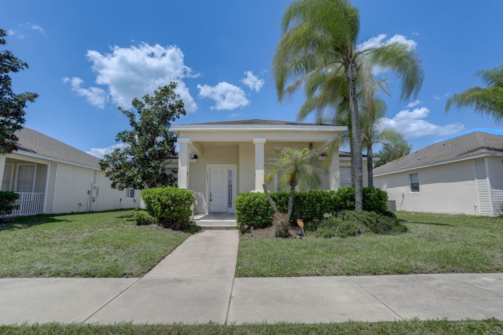 Kissimmee House: 4977 Pall Mall Street W