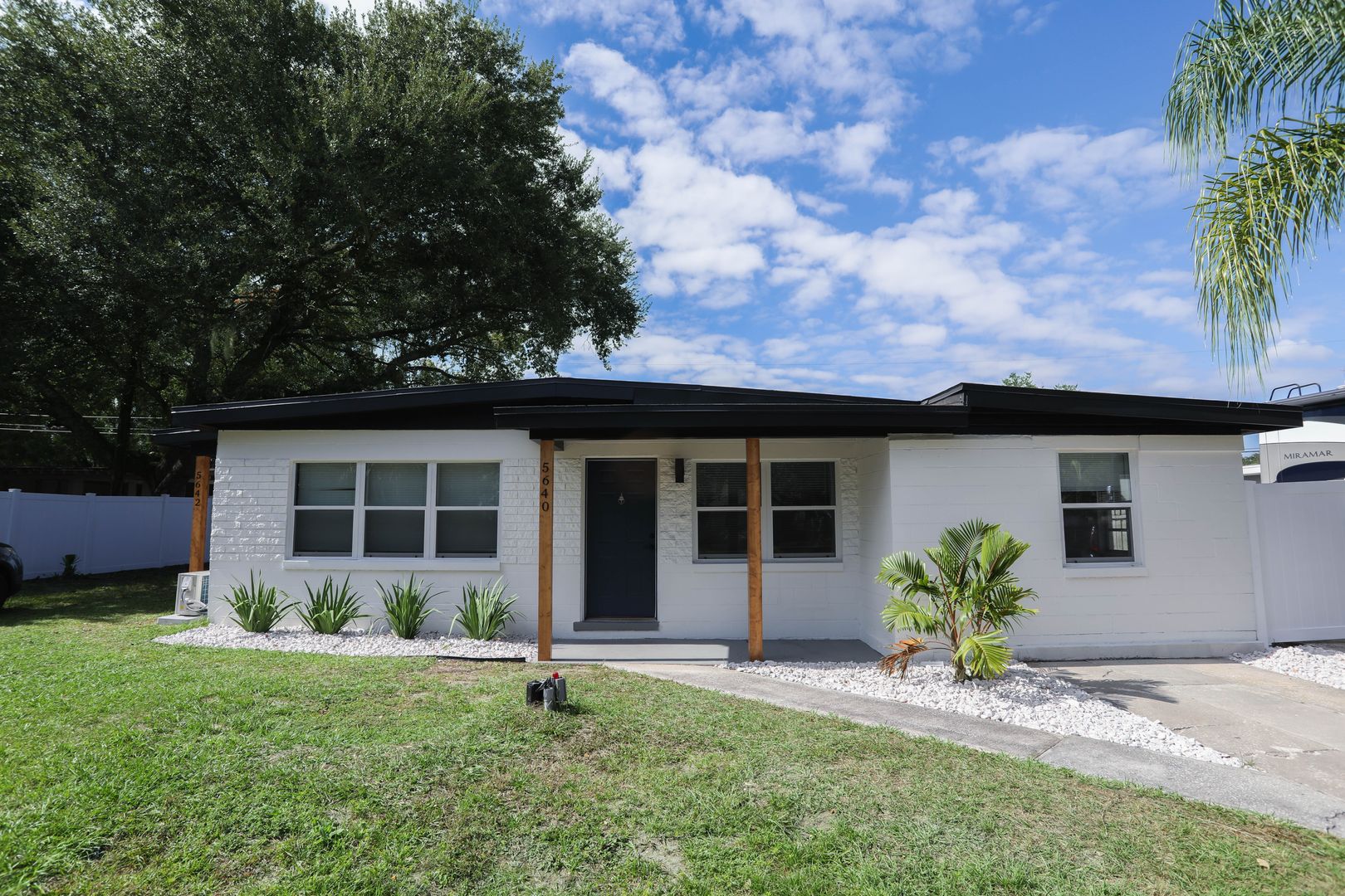 Orlando House: 5642 Birr Ct.
