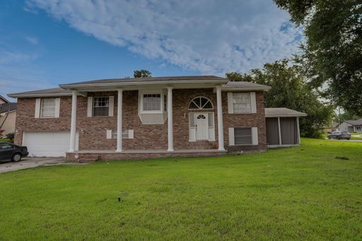 5212 Abelia Dr – photo 1