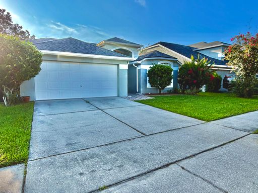 Solar & Waterfront 3/2 in River's Pointe - FOR RENT – photo 1