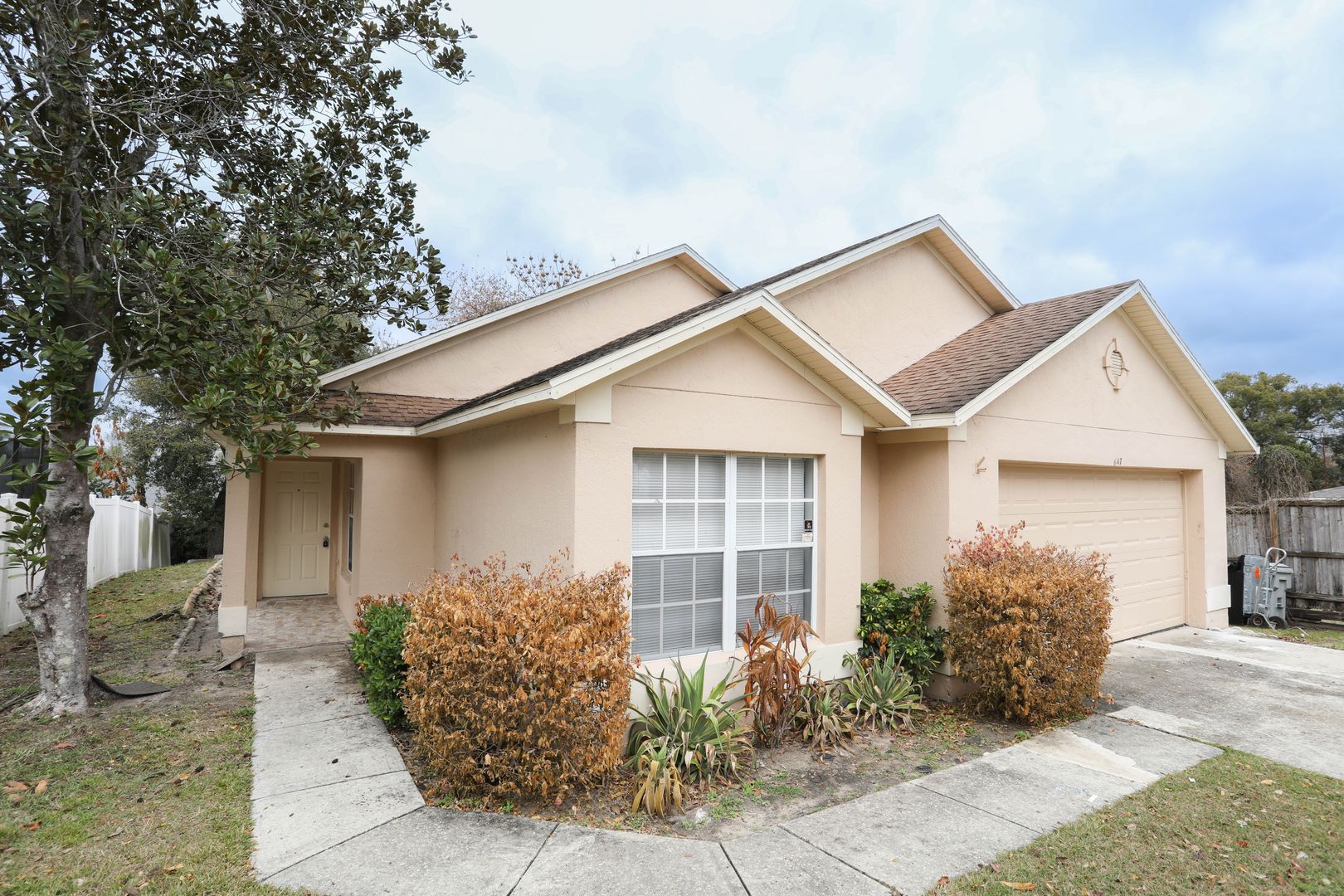 Apopka House: 647 Falling Oak Cv