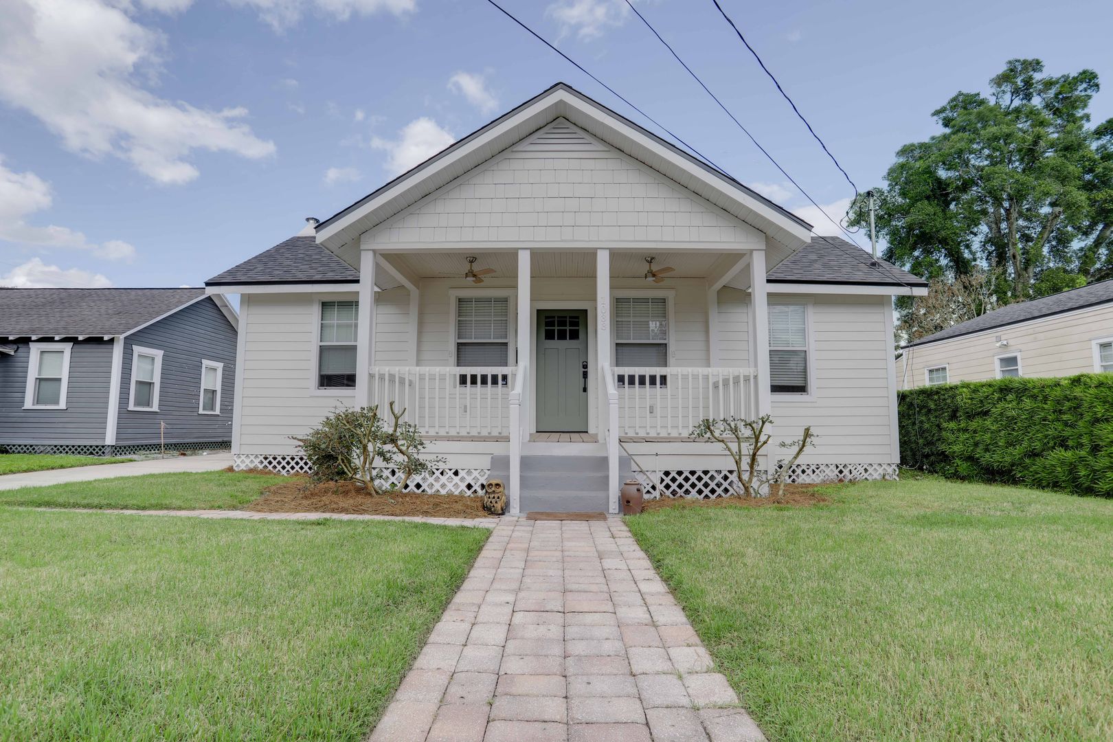 Orlando House: 1033 N Hampton Ave