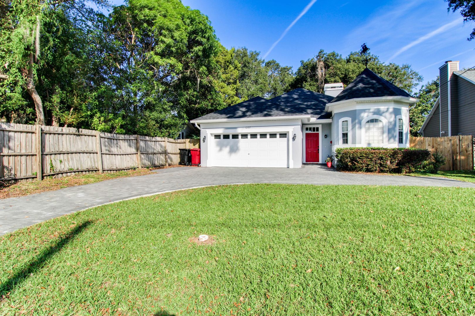 Orlando House: 1207 E Esther Street
