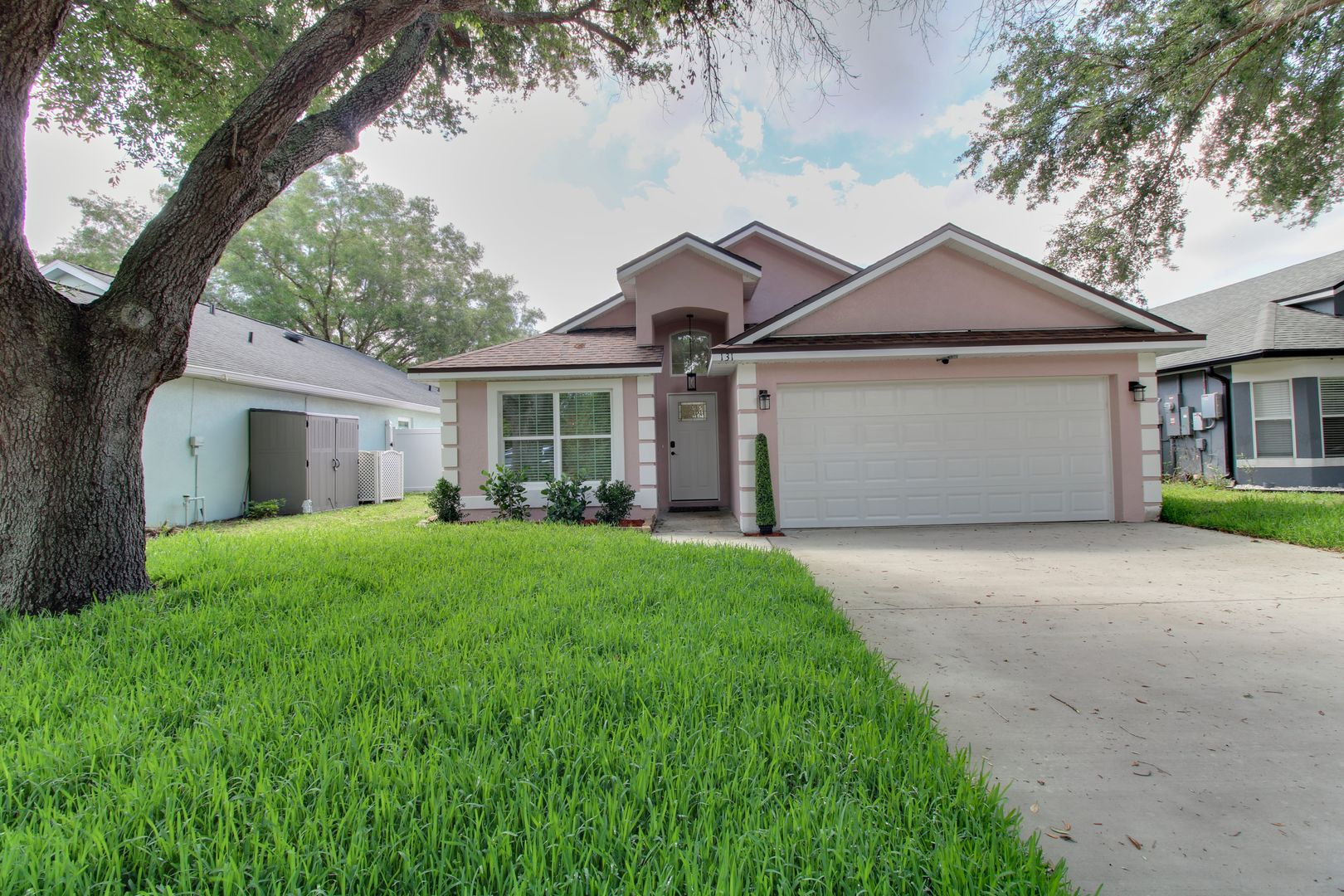 Sanford House: 131 Andrews Road