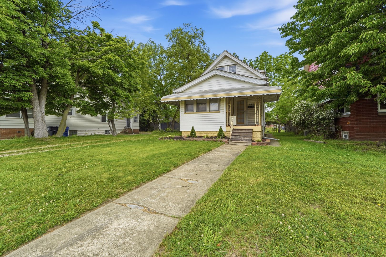 Cleveland House: 18613 Pawnee Ave.