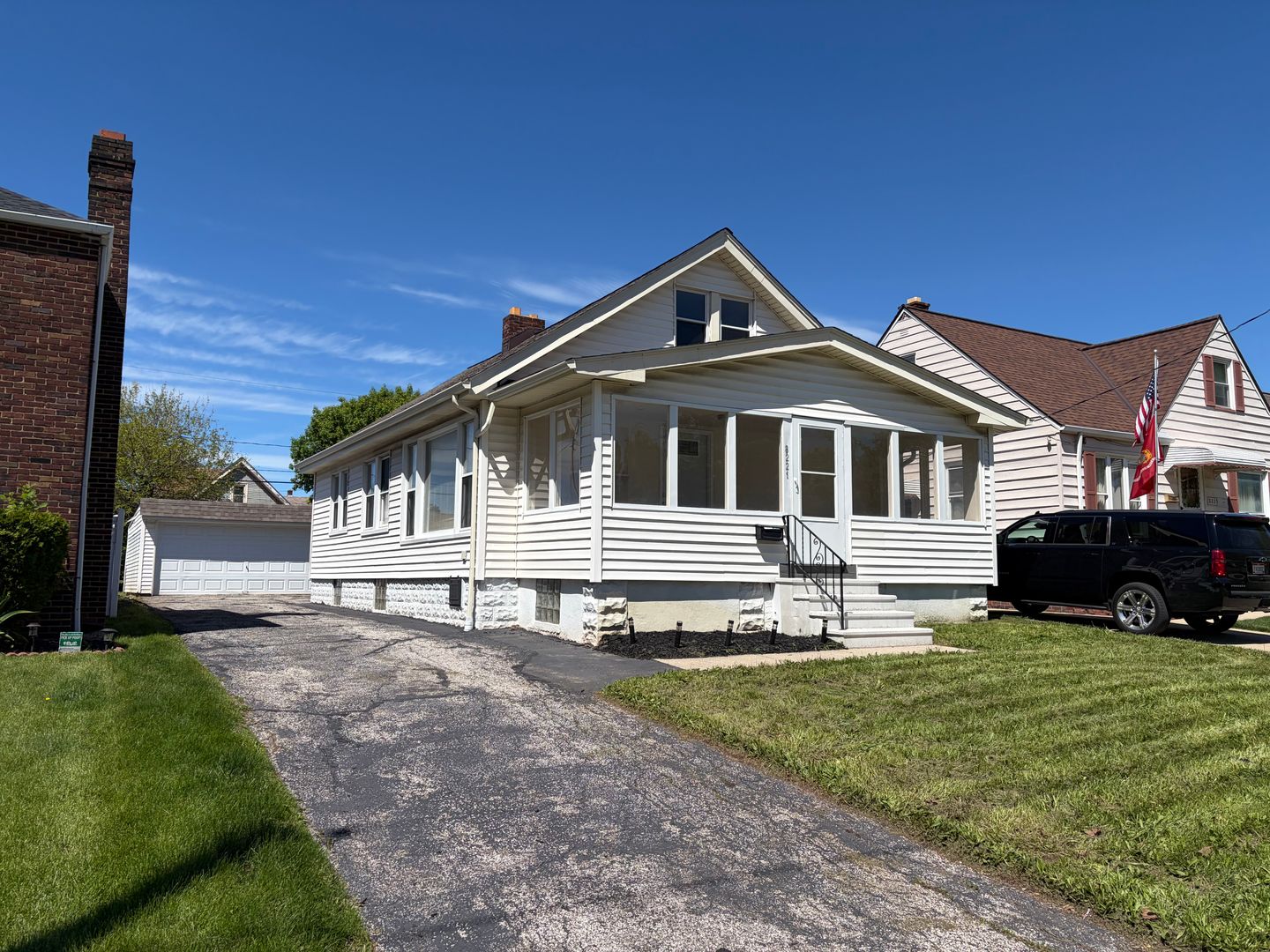 Cleveland House: 8221 Grand Division Ave
