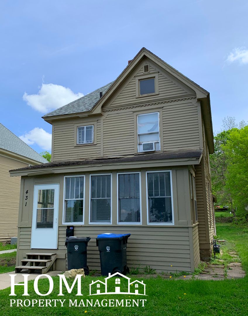 Mankato House: 431 North 5th Street