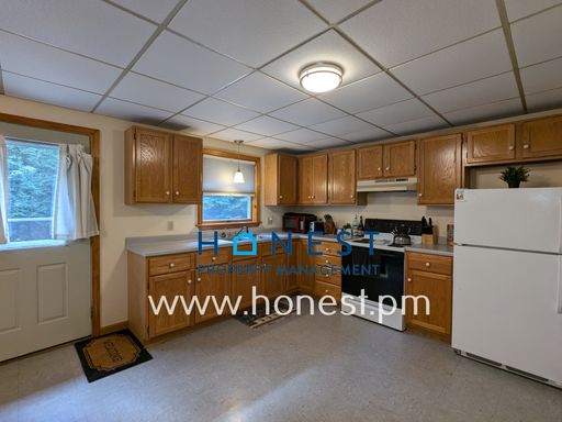 Spacious 1-Bed, 1-Bath Apartment with Wooded Views Near Augusta – photo 1