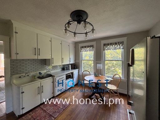 Mostly furnished 2 bed with Office and heat included