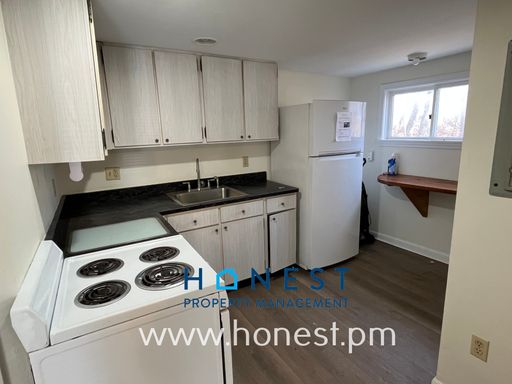 Convenient 1-Bedroom Apartment in Brunswick with First-Floor Access – photo 1