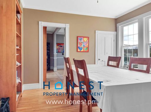 3-bed, 1.5 bath single family home in heart of Augusta w/ ample off-street parking – photo 1