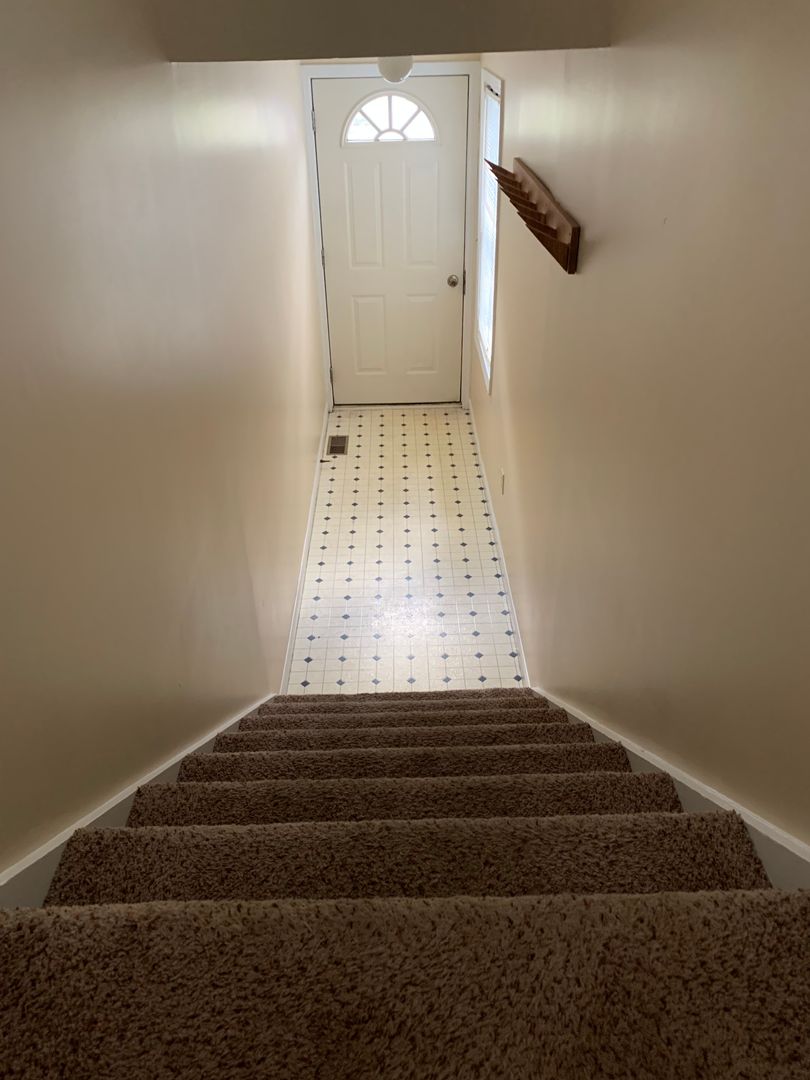 Tiffin Apartment: 275 Jefferson St.