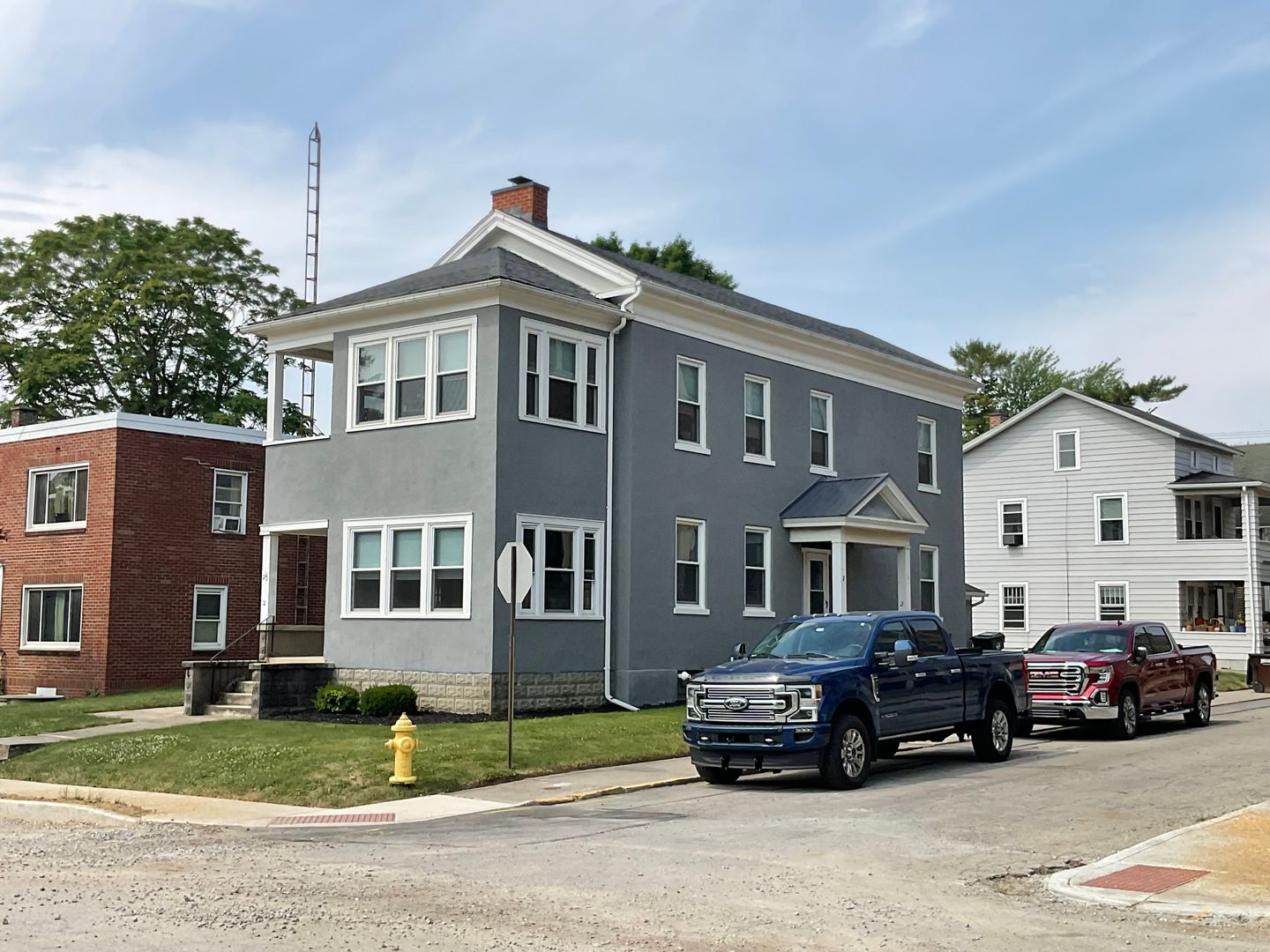 Tiffin Apartment: 2 Schonhardt St.