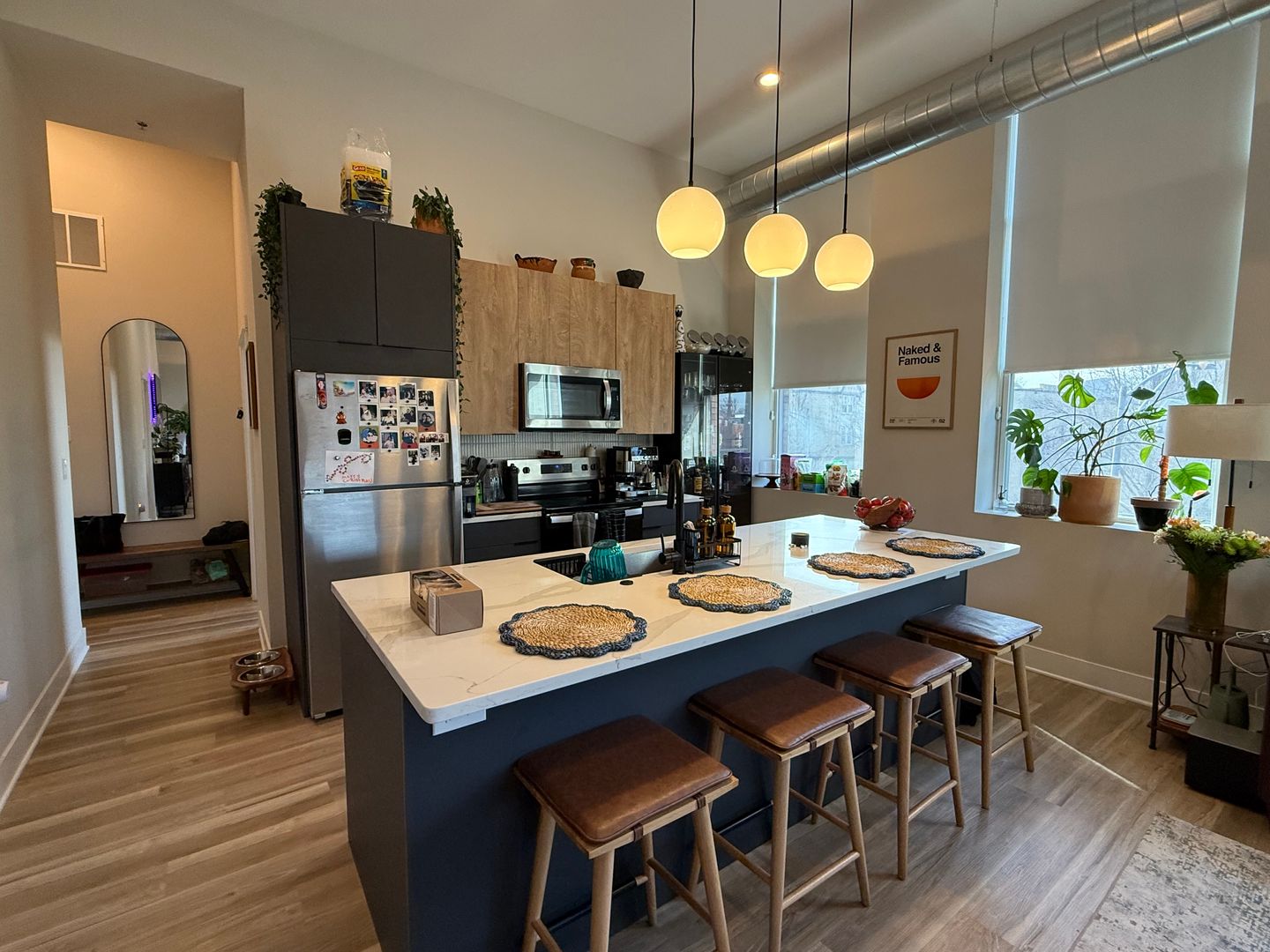 Chicago Apartment: 4641 N Ashland Ave.