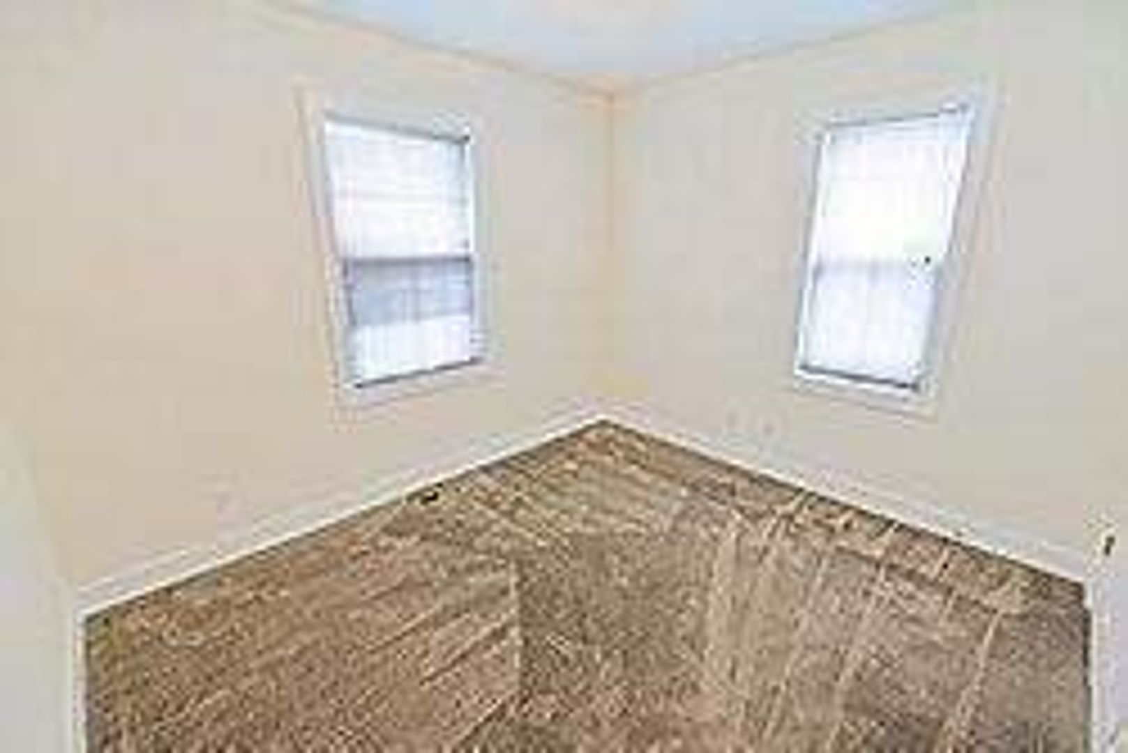 Bloomington House: 421 W 6th Street APT B