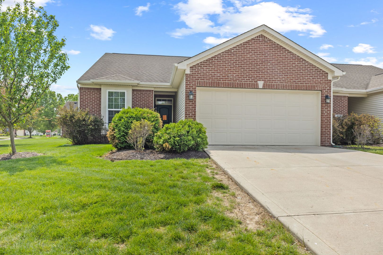 Avon Apartment: 556 Dylan Dr