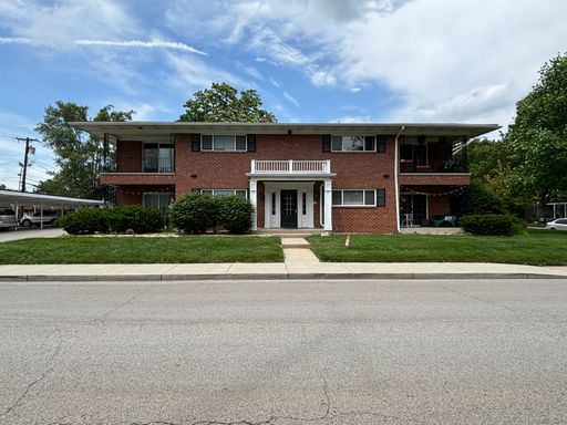 2 bedroom 1.5 bath condo in the heart of Broadripple – photo 1