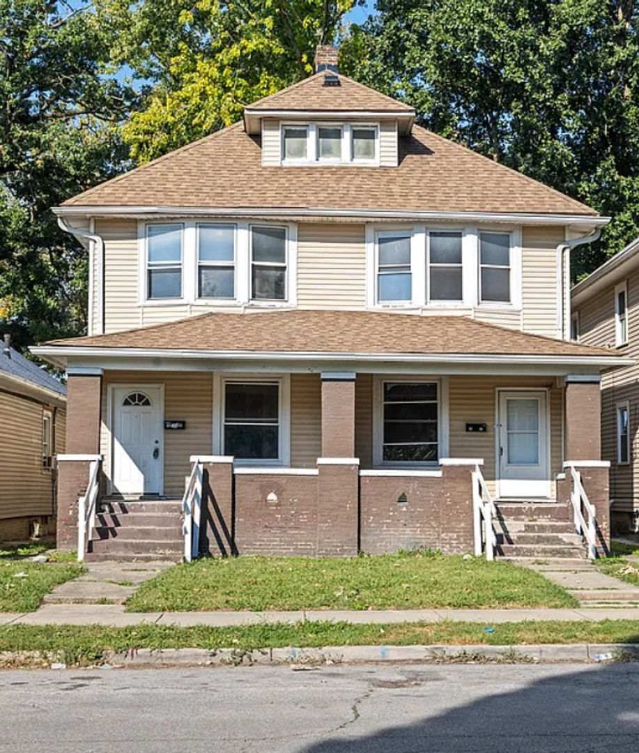 Indianapolis Apartment: 1018 N Tuxedo