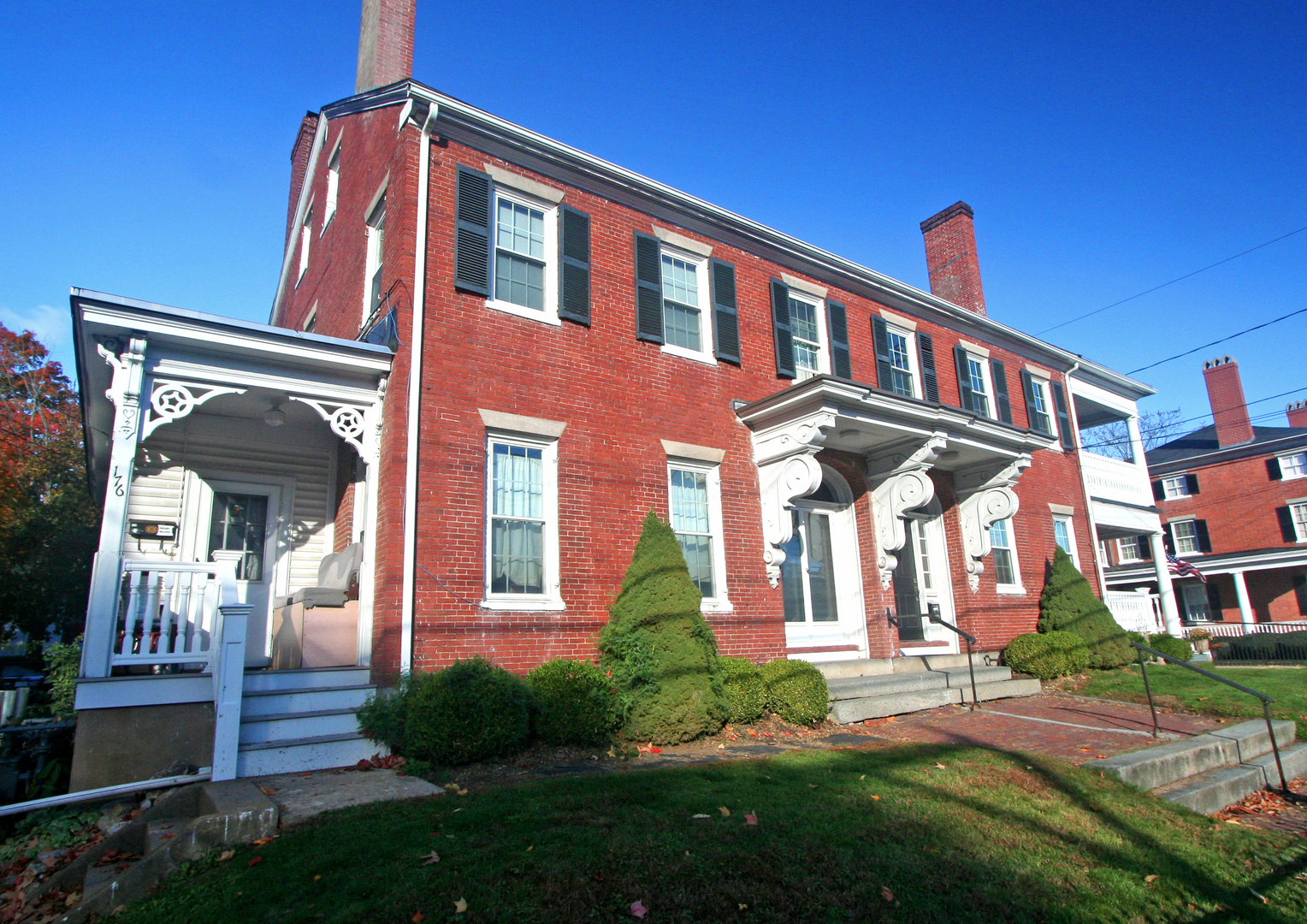 Dover Apartment: 176 Central Avenue