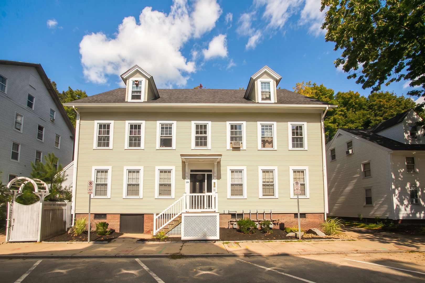 Dover Apartment: 19 First Street