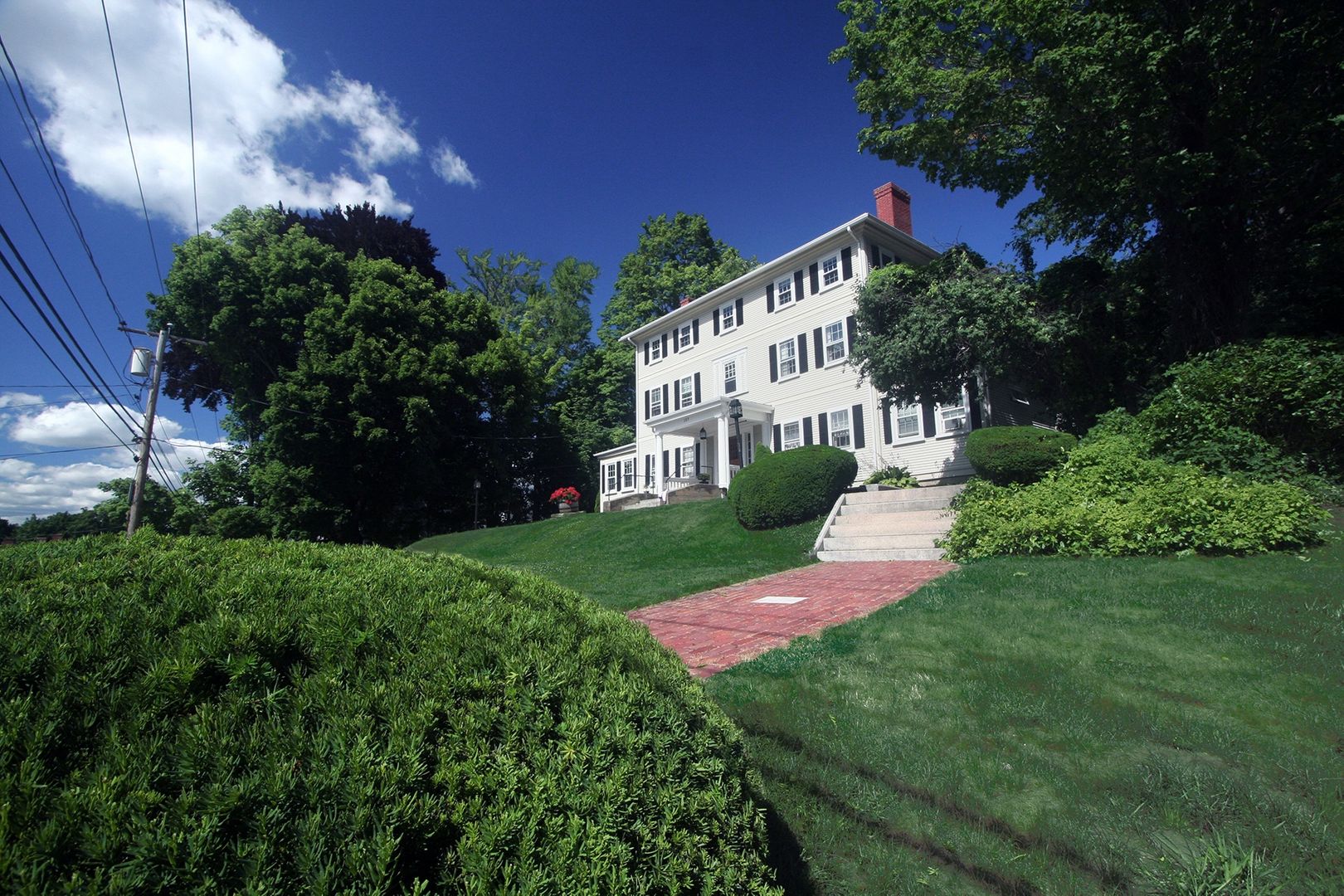 Dover Apartment: 157 Central Avenue