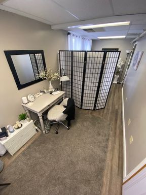 Large Office Space Available in Quiet Office Building
