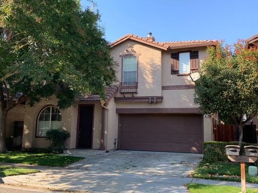 Beautiful 4 Bed, 3 Bath Home right next to Rubino Park! – photo 1