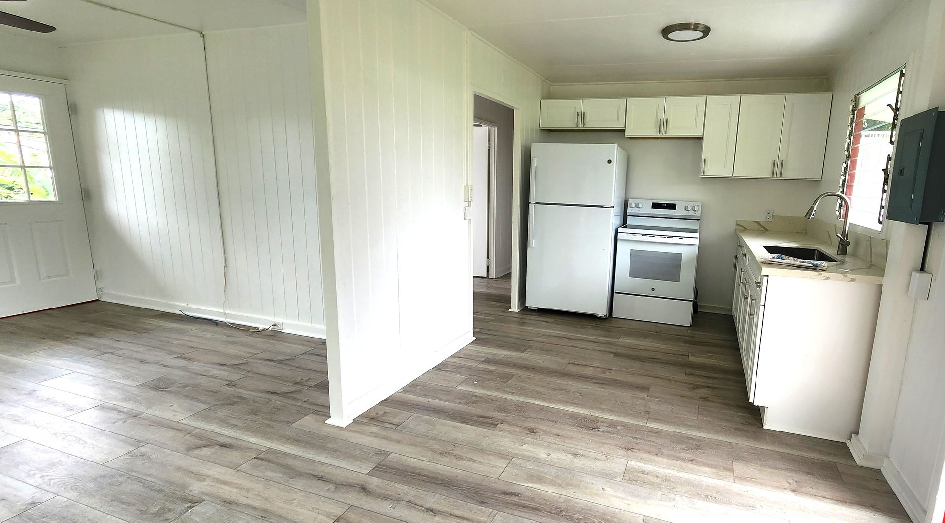 Kaneohe Apartment: 45-111 Waikapoki Rd.