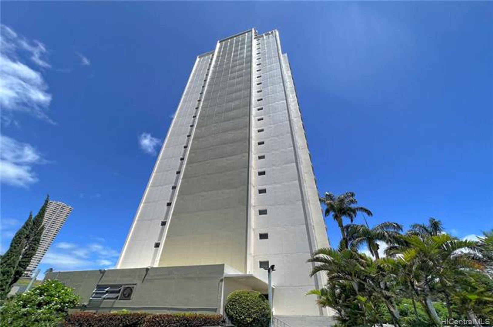 Aiea House: 98-1038 Moanalua Rd - #7-2204
