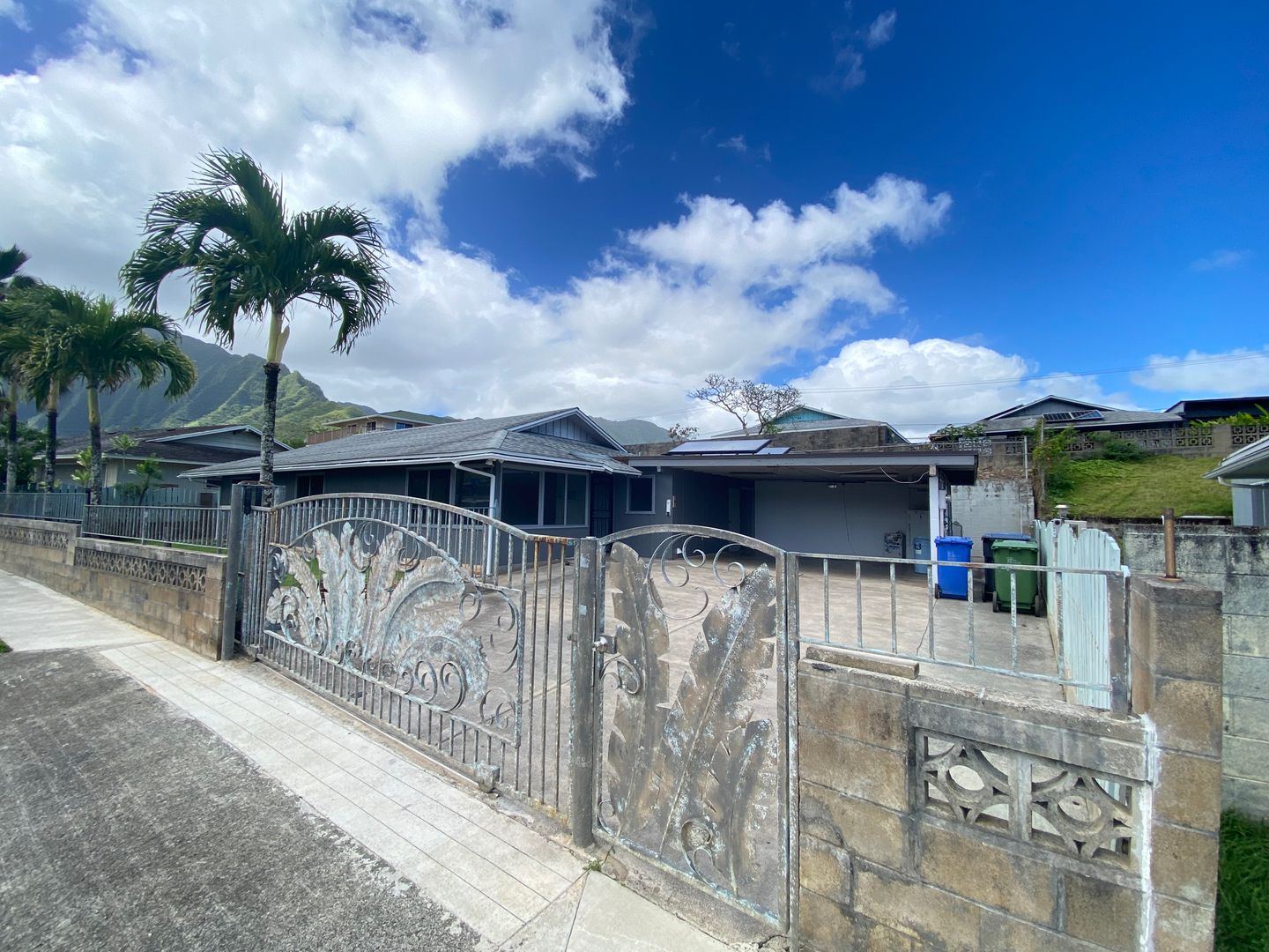 Kaneohe House: 47-451 Aialii Pl.