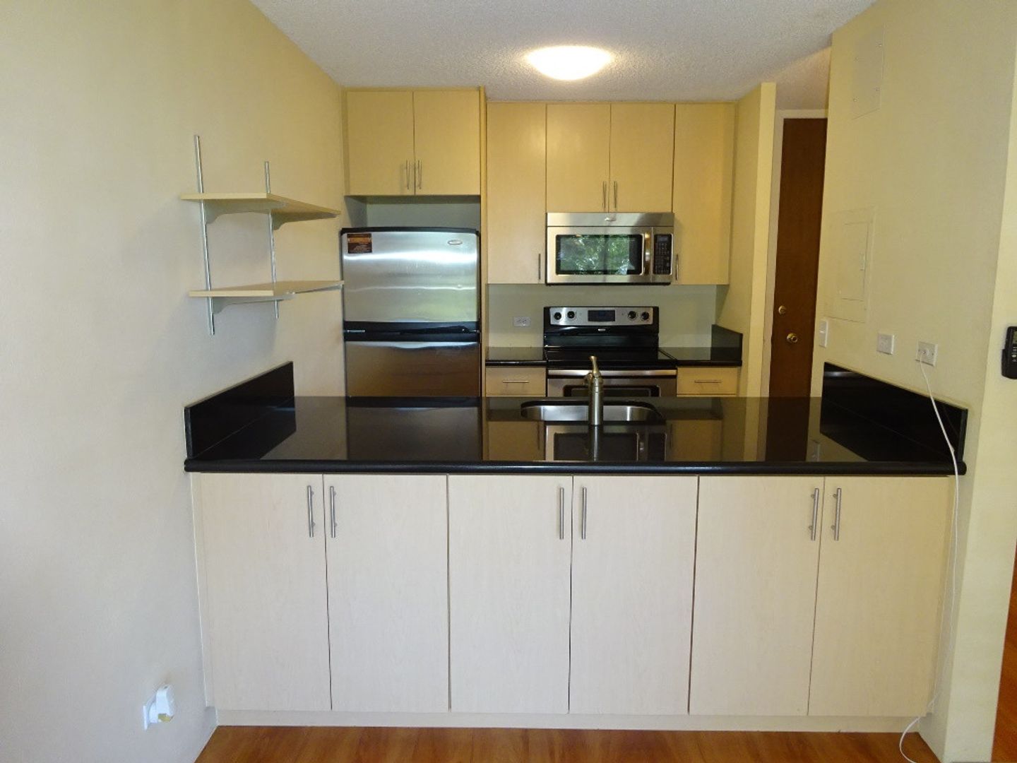 Aiea House: 98-500 Koauka Loop #3K