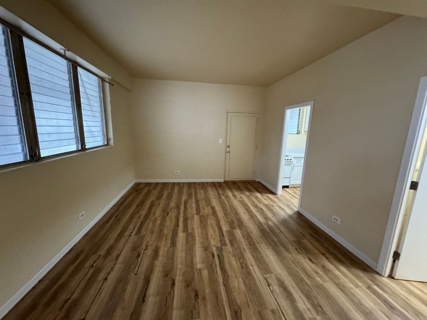 Honolulu Apartment: 1350 Kinau Street