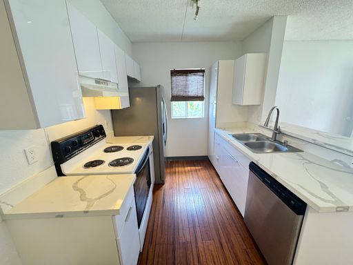 2 Bedroom | 1 Bathroom | 2 Parking Stalls
