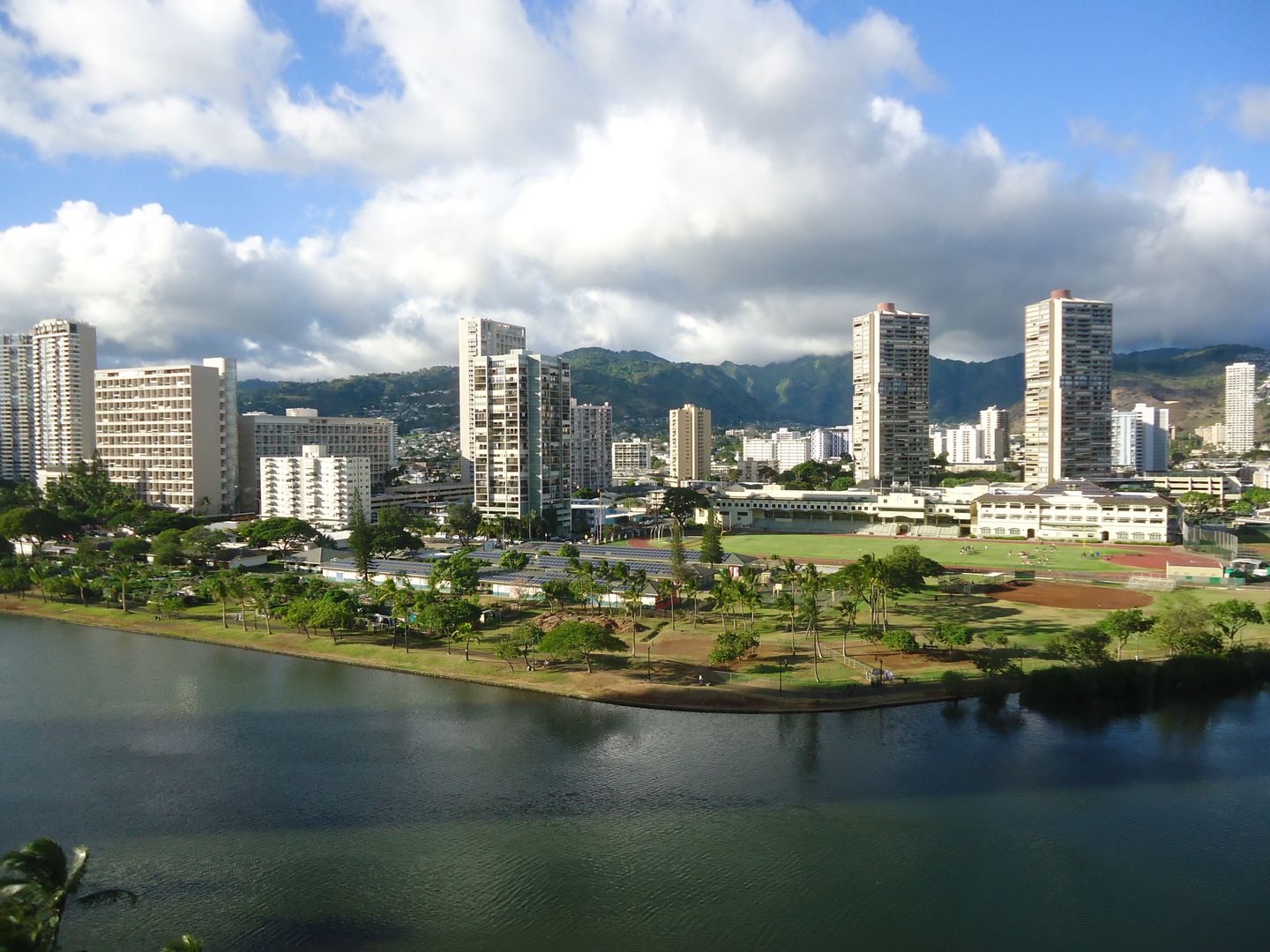 Honolulu House: 2211 Ala Wai Blvd. #1506