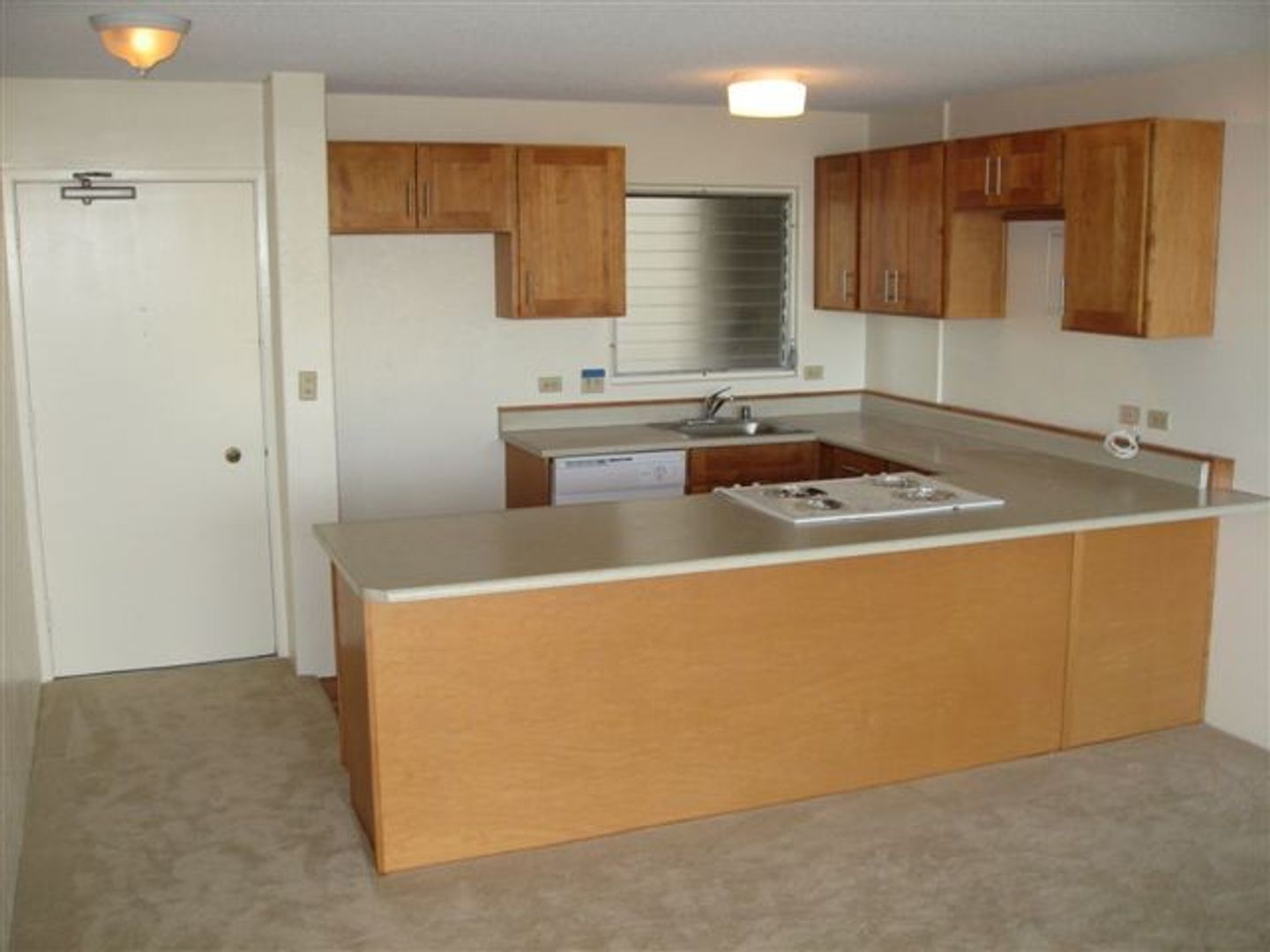 AIEA House: 98-707 IHO PLACE #2902