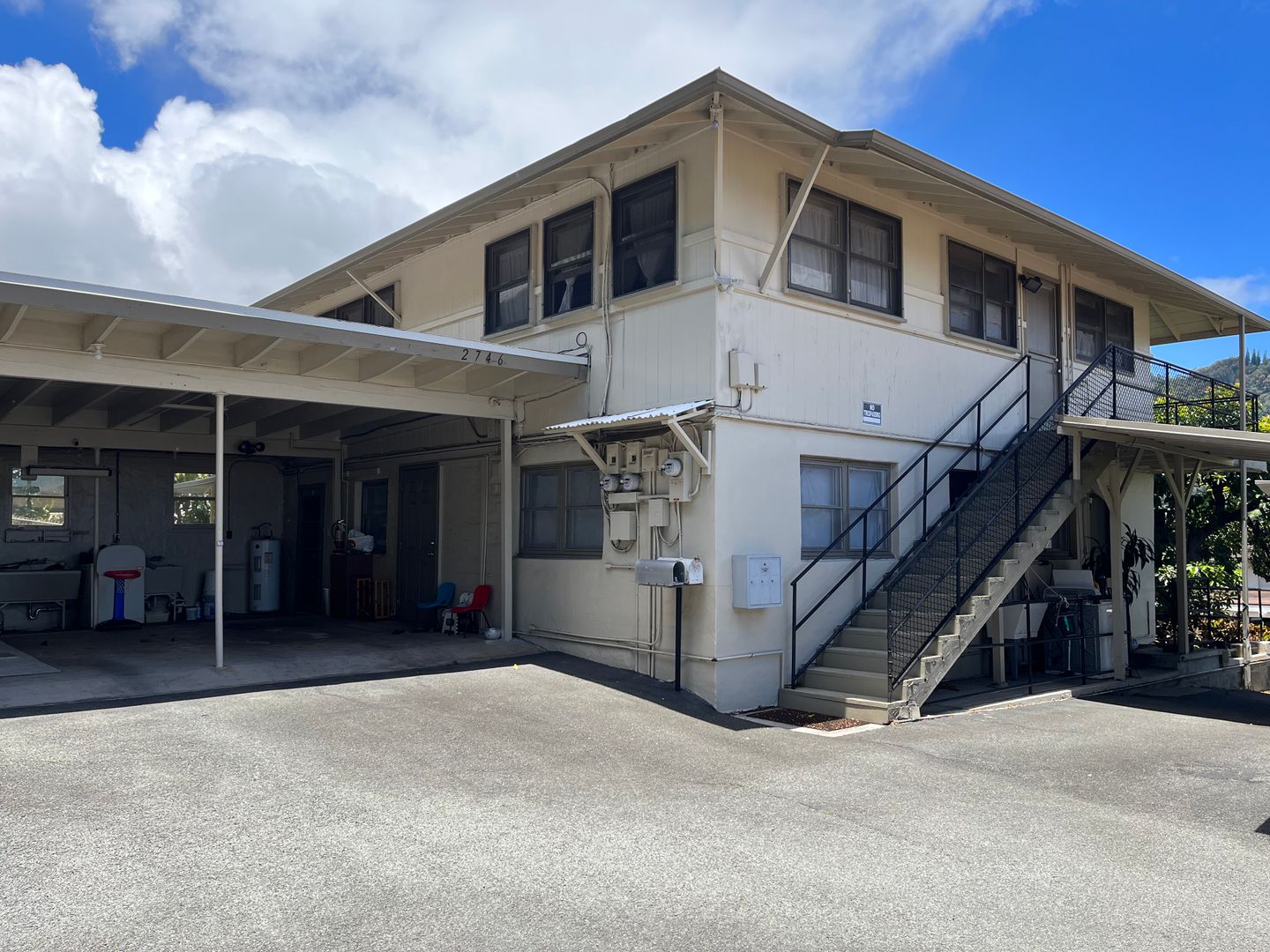 Honolulu Apartment: 2746 Rooke Ave.