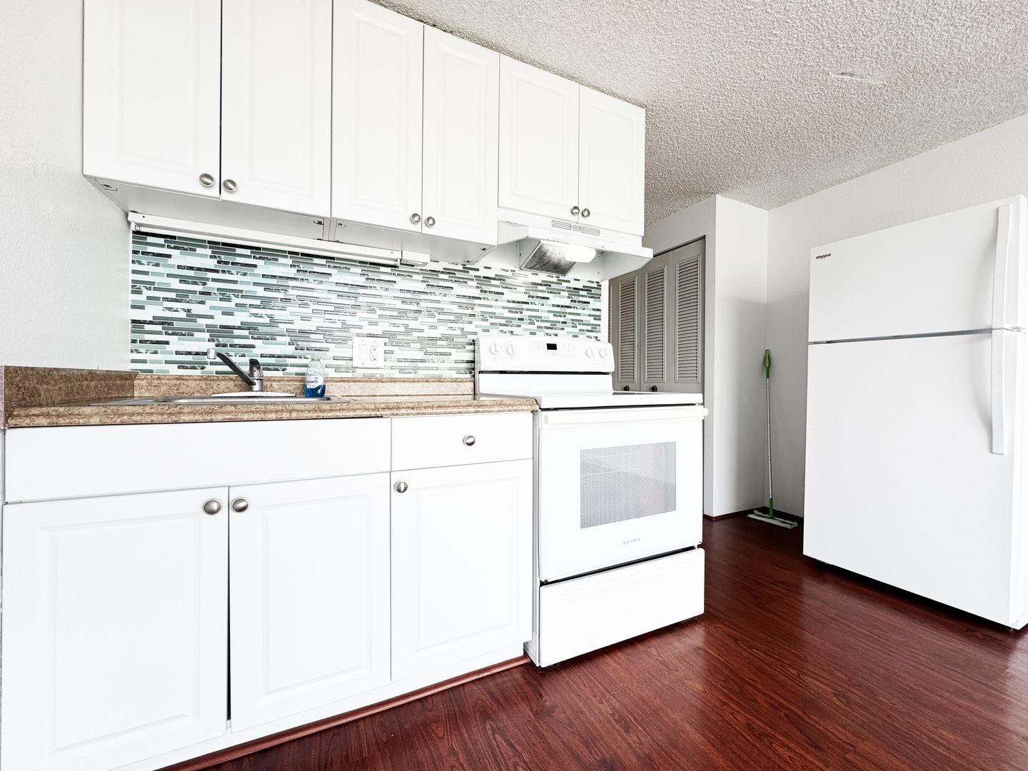 Honolulu Condo: 2211 Ala Wai Blvd., #1914