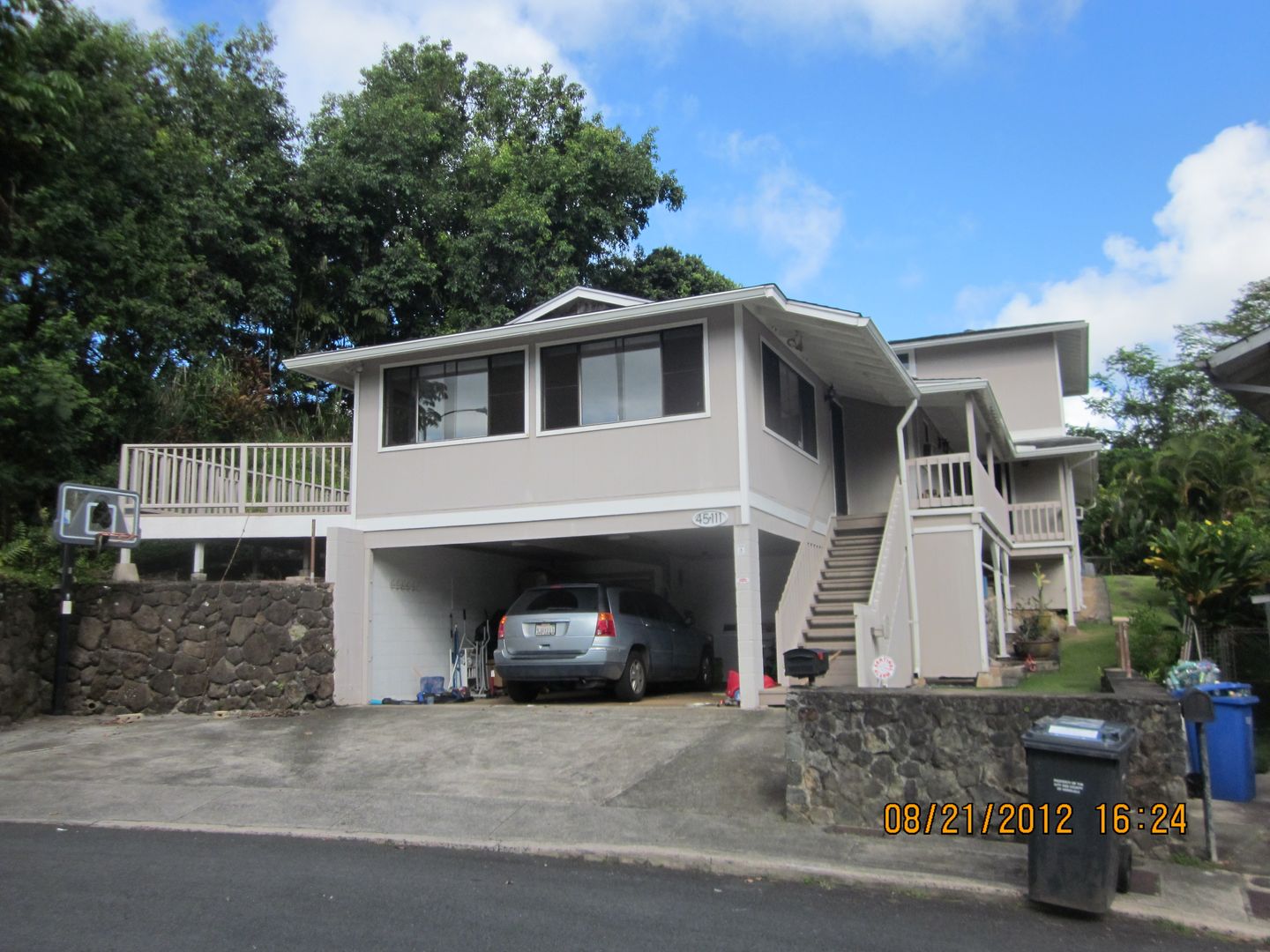 Kaneohe House: 45-111 Kumakua Place