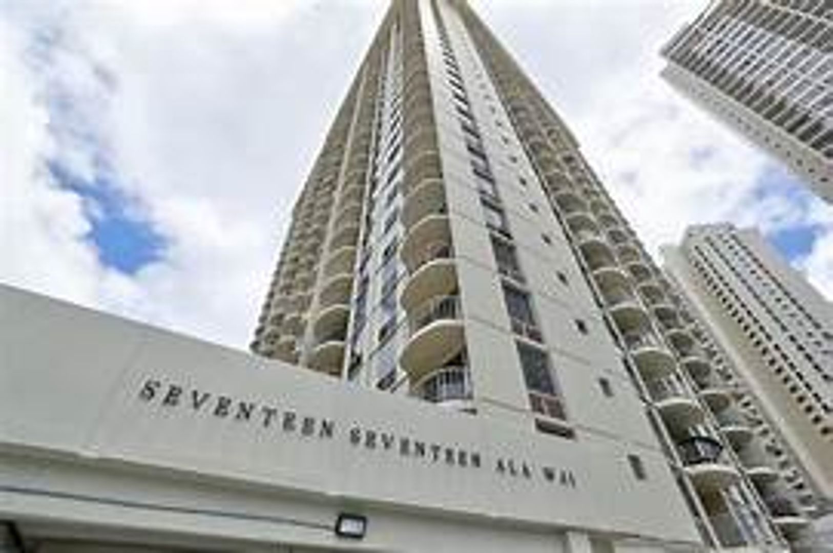 Honolulu House: 1717 Ala Wai Blvd 805