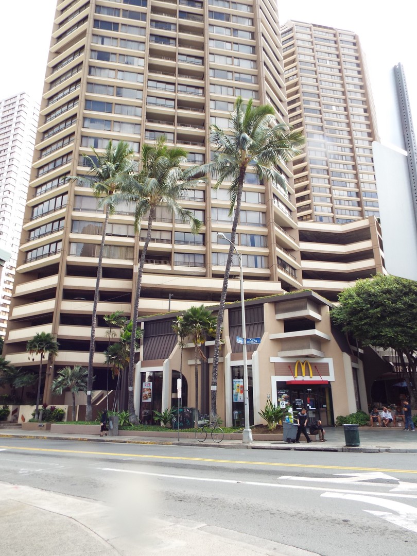 Honolulu Condo: 1778 Ala Moana Blvd. #2610