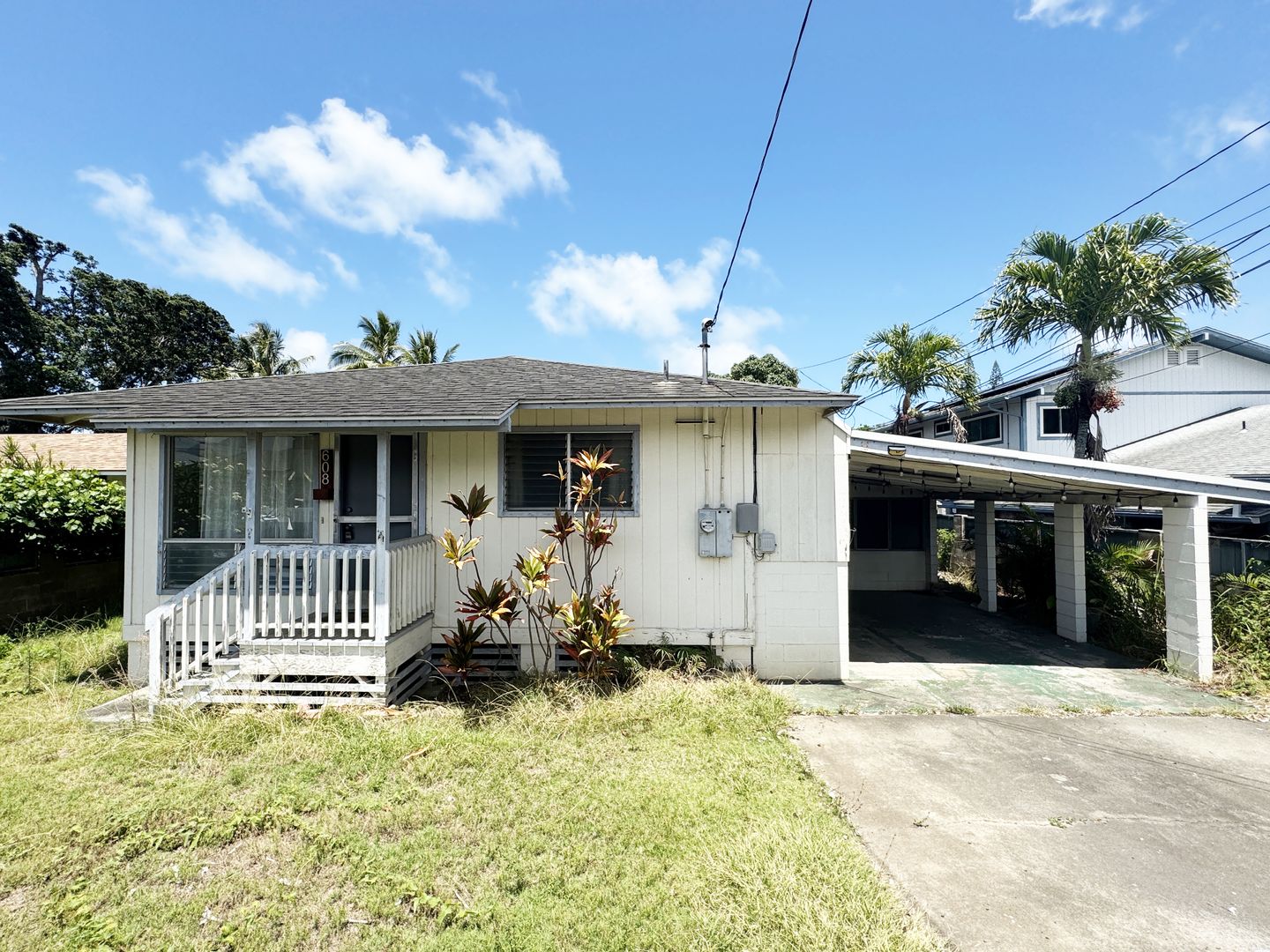 Kailua House: 608 Maluniu Ave