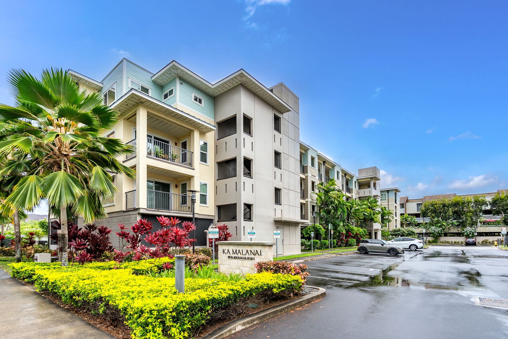 Kailua Condo: 361 Kailua Road, #8205