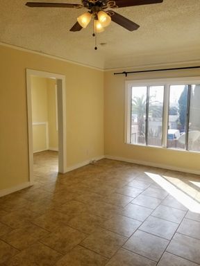 Vintage Midtown Studio. Utilities included! – photo 1