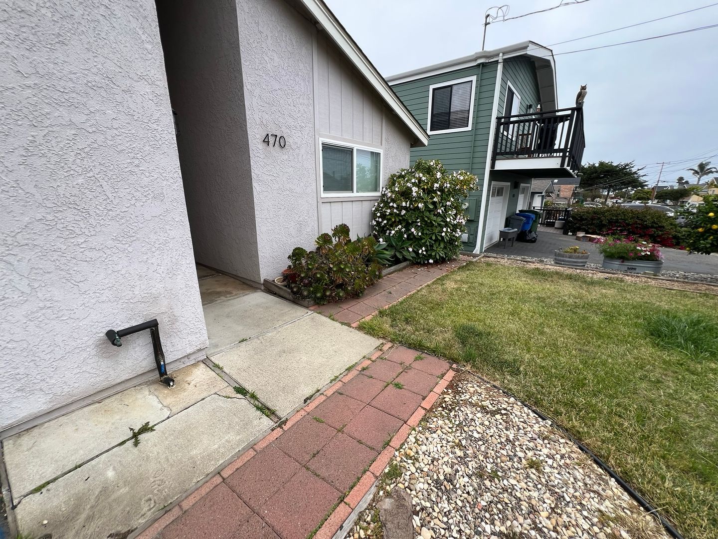 Morro Bay House: 470 Java St.