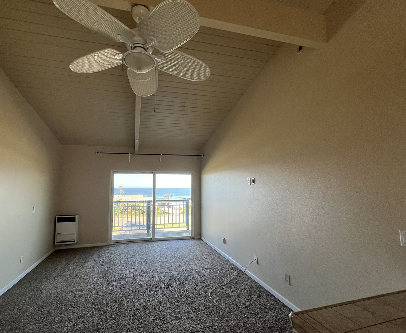 Cayucos Apartment: 3302 Ocean Blvd.